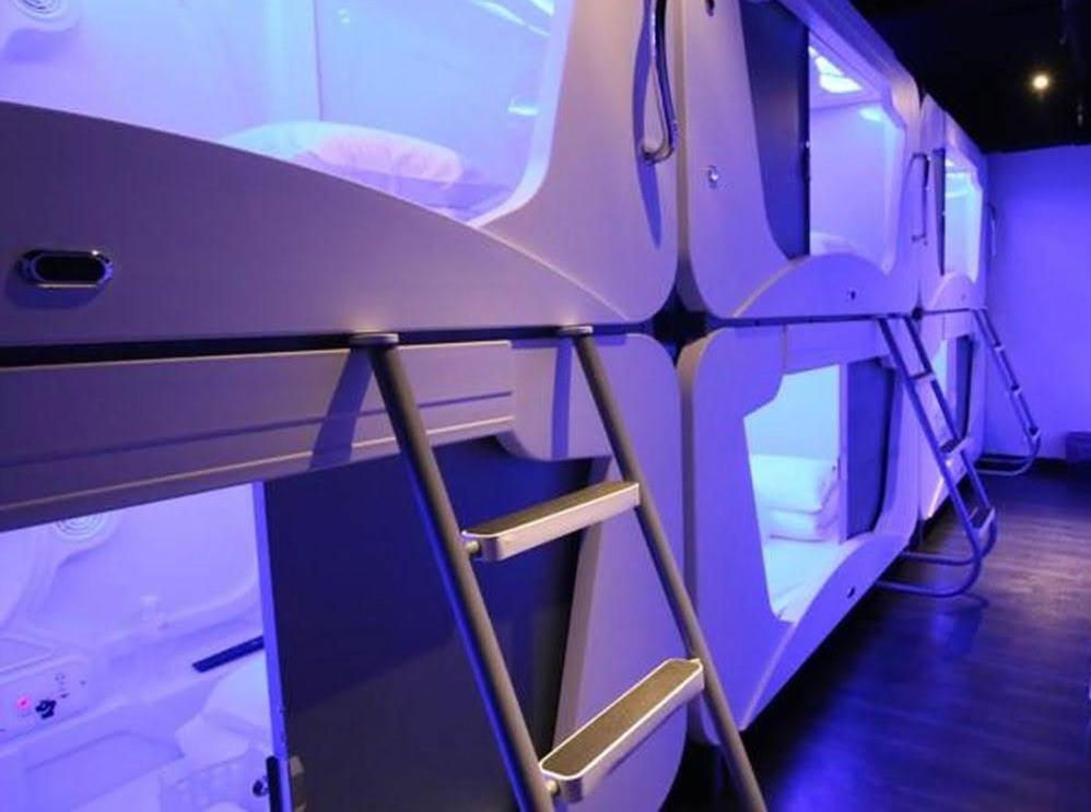 Hey Bear Capsule Hotel Taipei Exterior photo